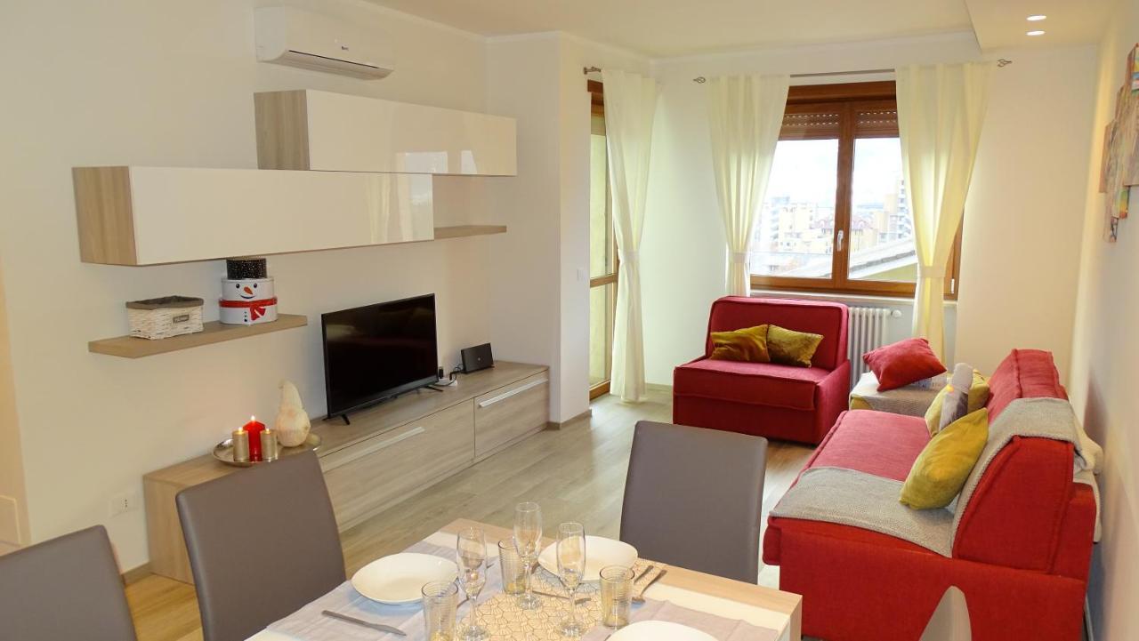 Blue Moon - Via Parigi Apartments 아오스타 외부 사진