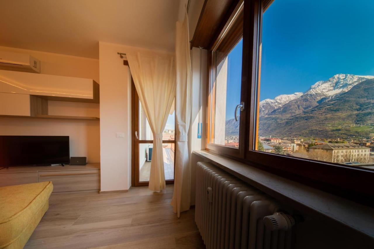 Blue Moon - Via Parigi Apartments 아오스타 외부 사진