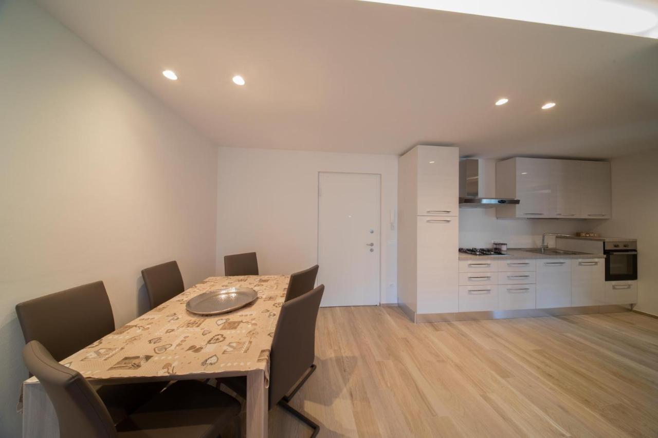 Blue Moon - Via Parigi Apartments 아오스타 외부 사진